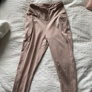 Nude gymshark leggings with pockets